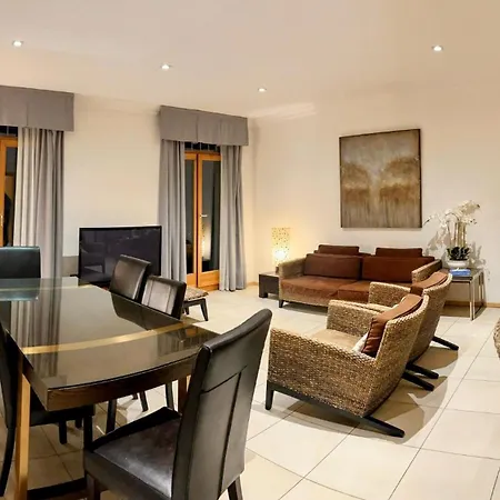 Apartment Luxury Apartment, Panoramic Mountain Views, 5 Star Facilities - 3 Bedroom