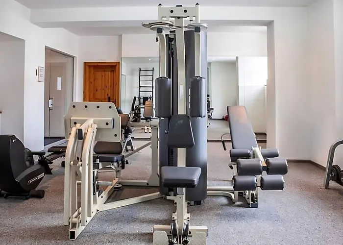 Luxury Apartment, Panoramic Mountain Views, 5 Star Facilities - 3 Bedroom Chateau-d'Oex