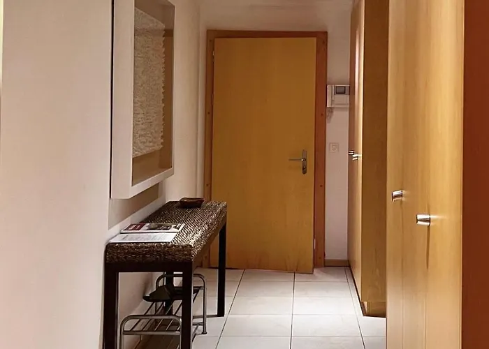 Luxury Apartment, Panoramic Mountain Views, 5 Star Facilities - 3 Bedroom