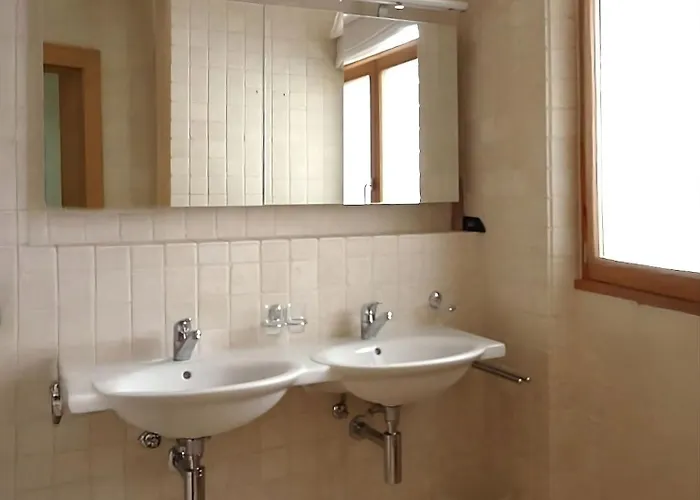 Luxury Apartment, Panoramic Mountain Views, 5 Star Facilities - 3 Bedroom