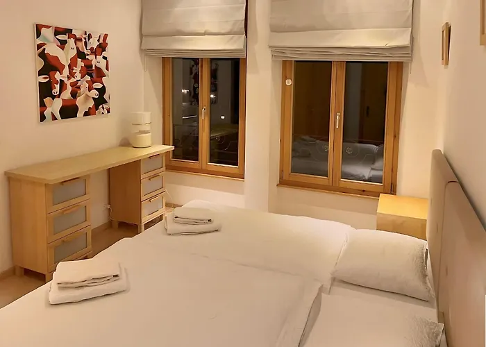 Luxury Apartment, Panoramic Mountain Views, 5 Star Facilities - 3 Bedroom Appartamento *